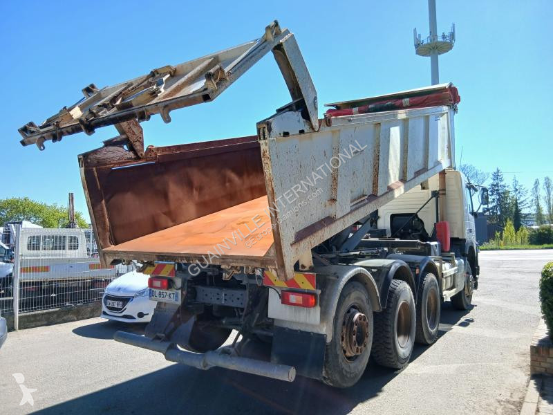 Camión Volvo 450