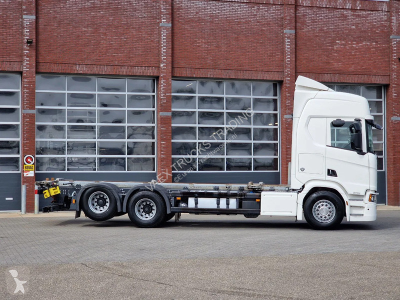 شاحنة Scania R590 V8 NGS Highline 6x2 - BDF -...