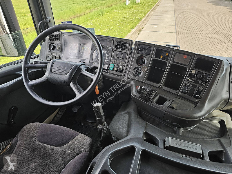 شاحنة Scania 94.260 6X2 HIAB CRANE