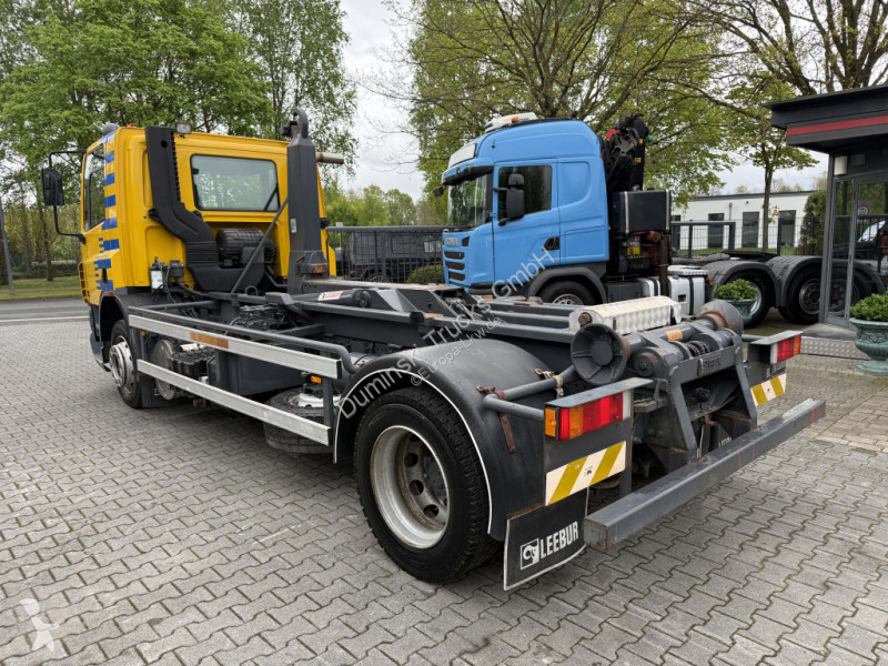 Camion DAF CF 220 Haken Ex-Flughafen