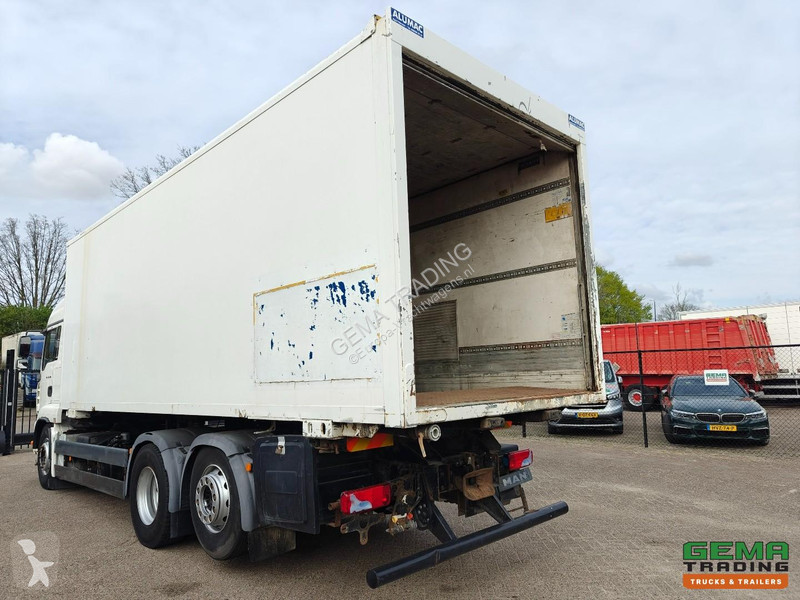 شاحنة MAN TGA 6x2 Sleeper Cab Euro3 - Enclosed...