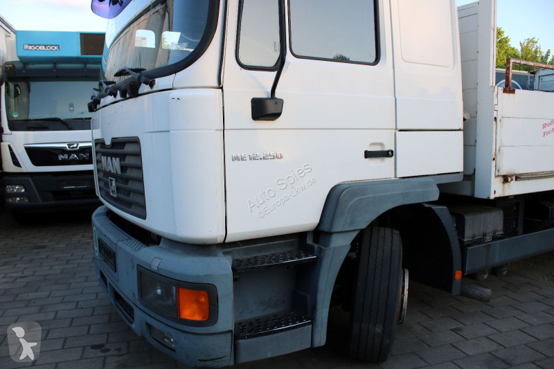 Lastbil MAN 12.250  mit HECKLADEKRAN *PALINGER...