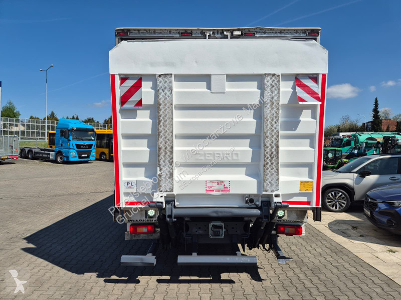 Камион Volvo FM 340 / CARRIER I350 / LIFT ZEPRO