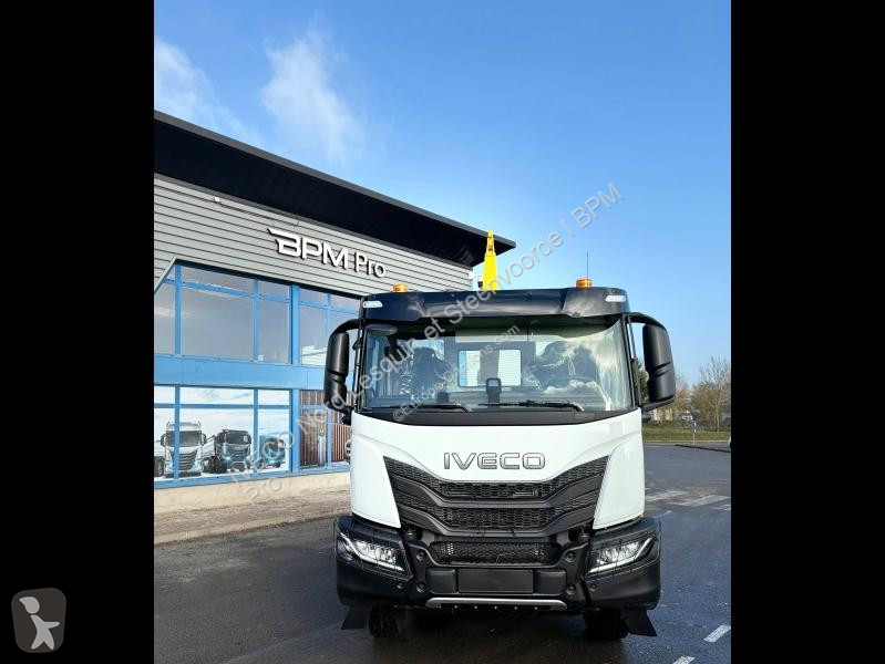 شاحنة Iveco X-Way 6x4 ampiroll