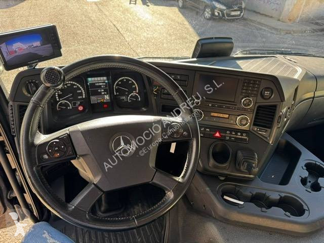 شاحنة Mercedes