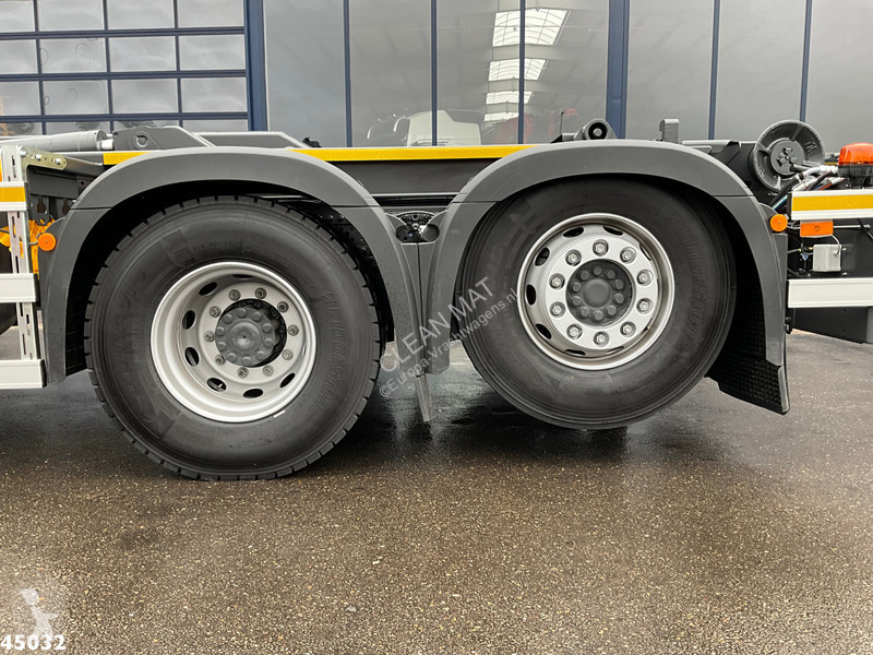 شاحنة Mercedes ACTROS 2543 HMF 23 Tonmeter...