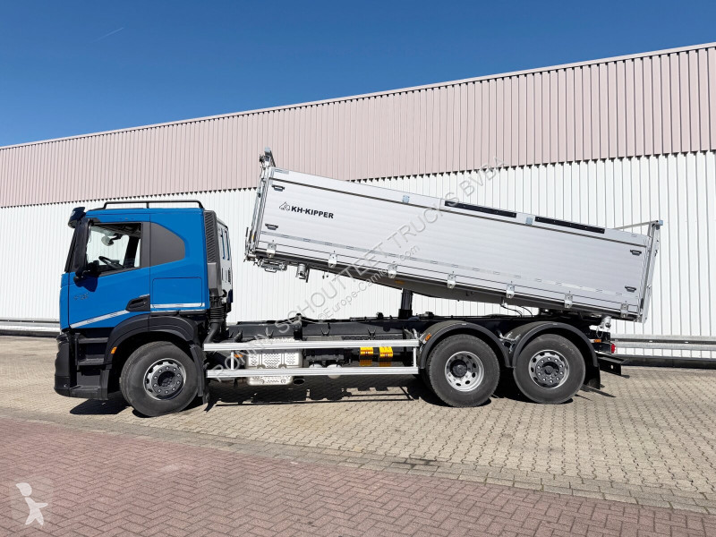 شاحنة  S-Way AT260S42 6x2 S-Way AT260S42 6x2,...