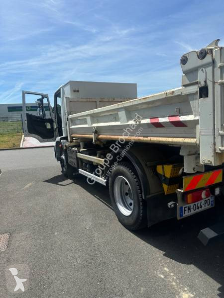 شاحنة Iveco