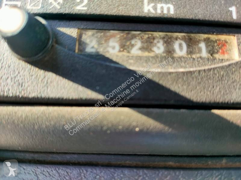 Teherautó Iveco