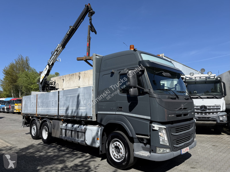 شاحنة Volvo FM 370 6X2 Kran Kennis K14R Baustoff