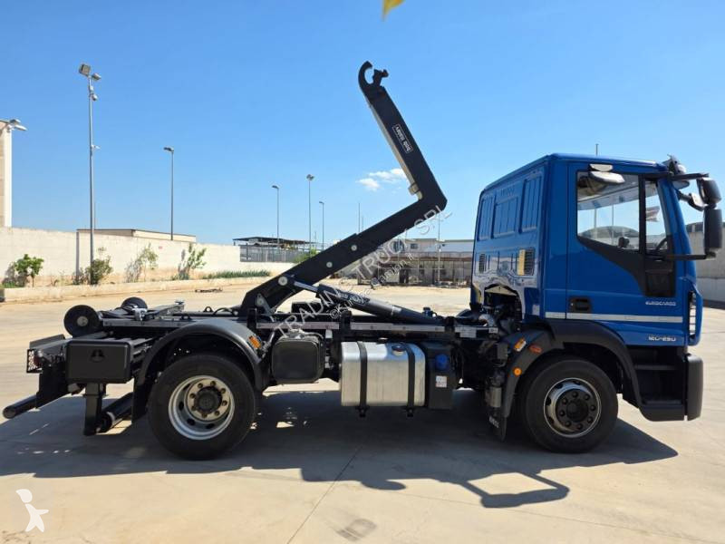 شاحنة Iveco