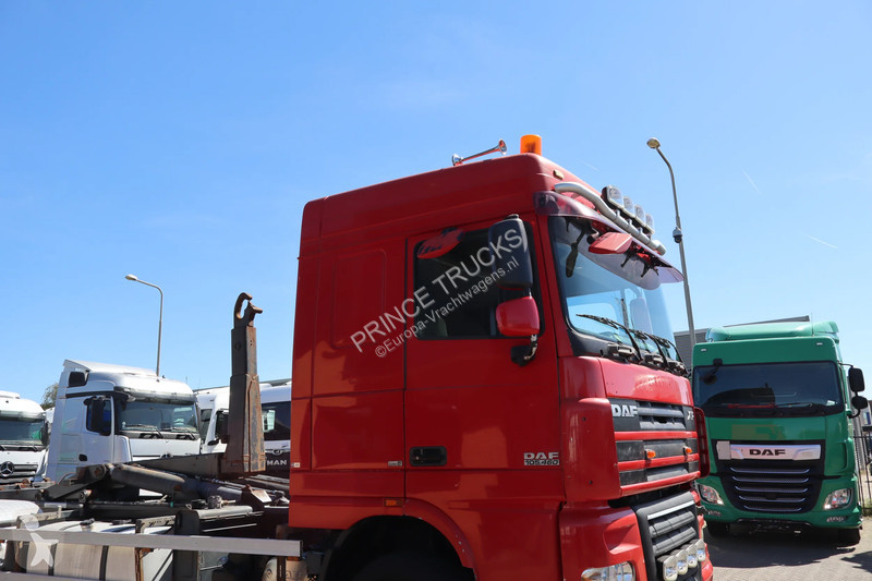 شاحنة DAF 105460 * MANUAL * CONTAINER * 6X2 *...