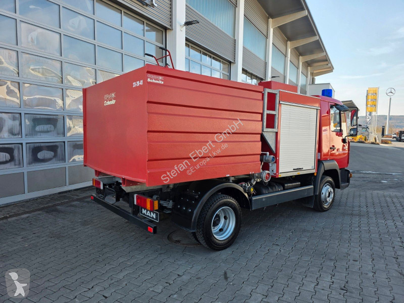 شاحنة MAN Feuerwehr Schaum 2.500 Liter SLF 25/25