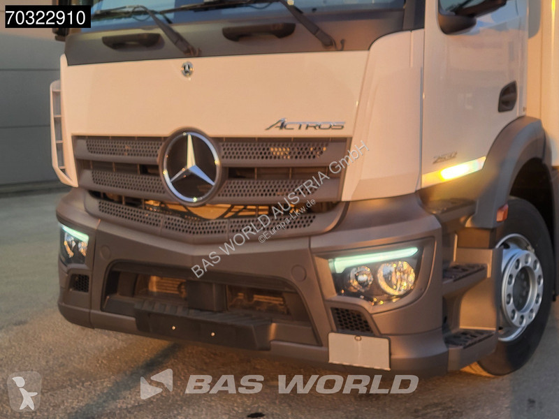 Camion Mercedes 2532 6X2 2000kg Ladebordwand...