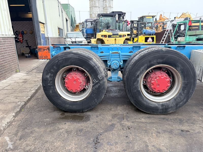 شاحنة MAN 26 .332 Chassis Cabine 6x4 Manual...