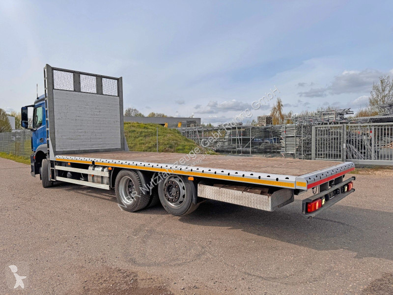 Camion Mercedes 6X2 Plateau 7,40m + 1,00 m...