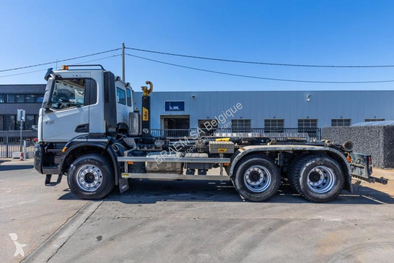 شاحنة Iveco 460