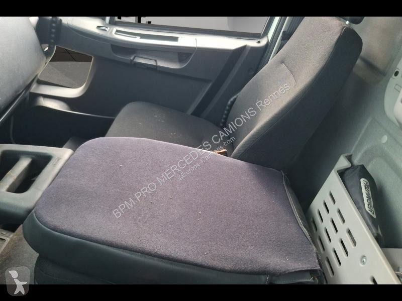 شاحنة Iveco ML 120L210
