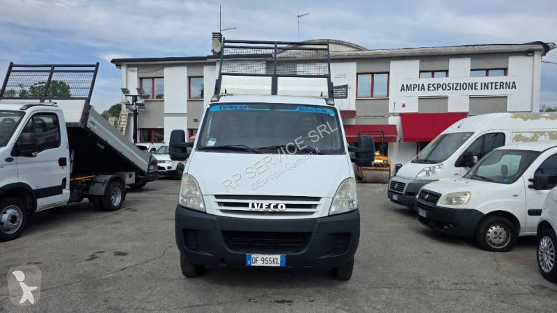 شاحنة Iveco