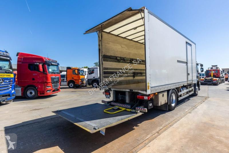 Camion Renault  D19 320 DXI + DHOLLANDIA