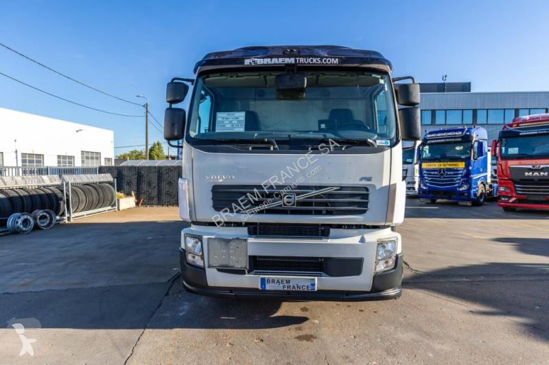 شاحنة Volvo FE 260 +ALU CACIDEP 13.500L+4COMP