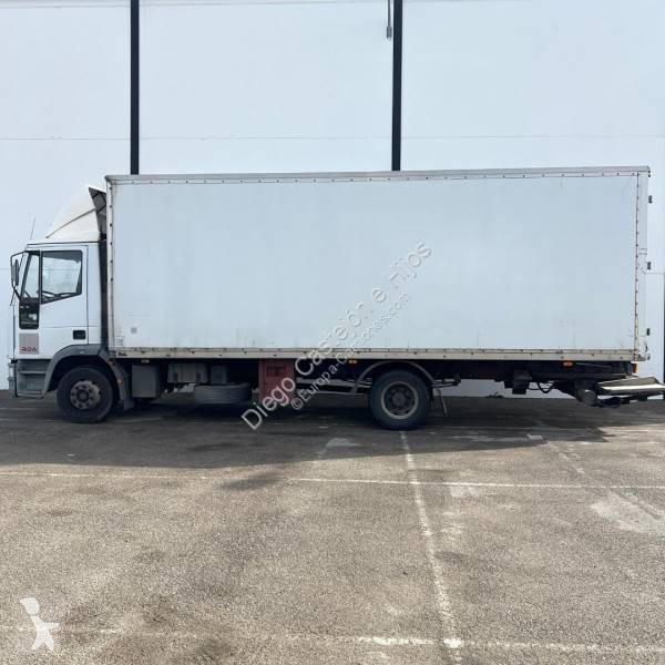 شاحنة Iveco
