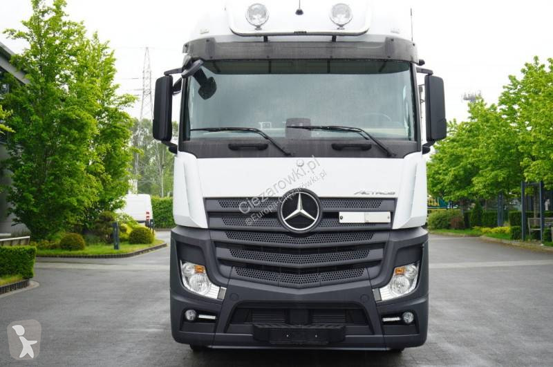 شاحنة Mercedes