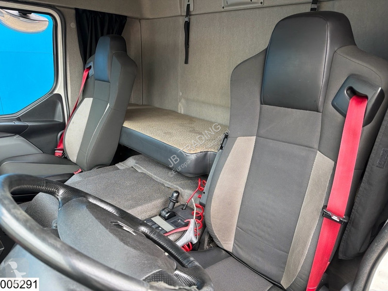 شاحنة Renault D 16 280 EURO 6, Carrier, Meat,...