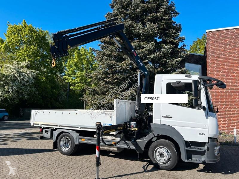 شاحنة Mercedes 066D