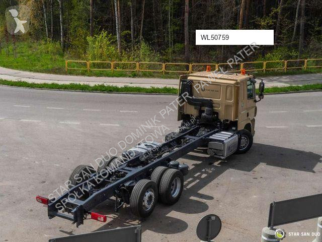 شاحنة DAF CF370 6x2 chassis built-in frame