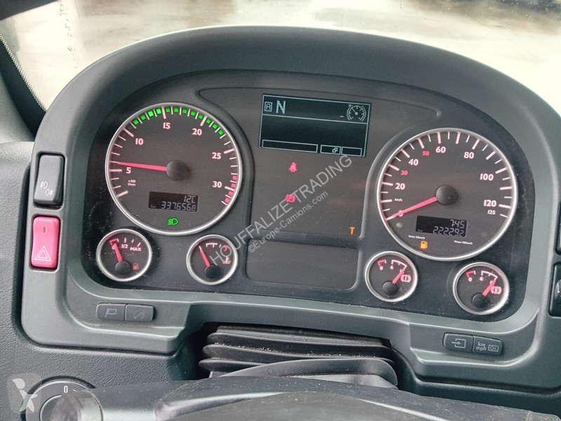 Camion MAN 340