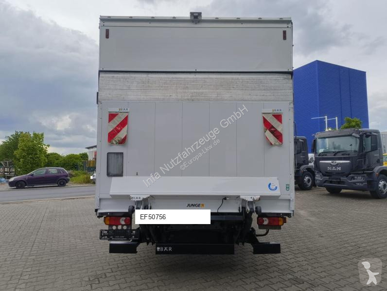 شاحنة Iveco EuroCargo 75-210 (39)