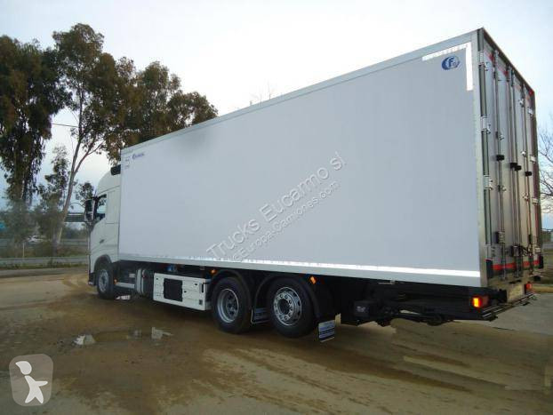 شاحنة Volvo