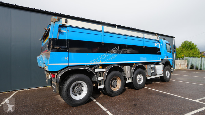 شاحنة Volvo 500 8x8 tipper 342.000km