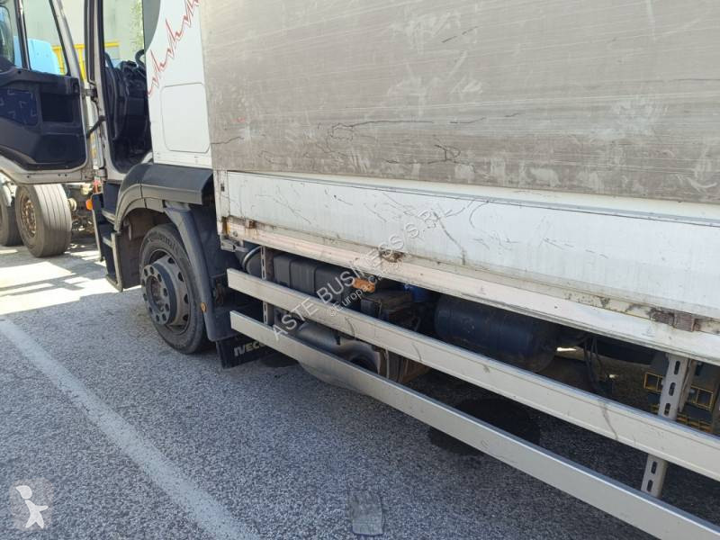 شاحنة Iveco