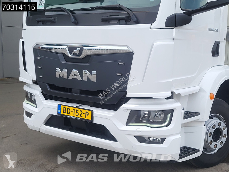 شاحنة MAN 15.250 4X2 42.000 kms! 15 tons...