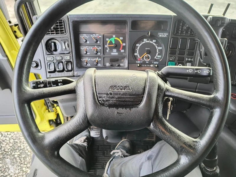 شاحنة Scania 94 G.300 FOODBUK SIO - 8 COMP. -...