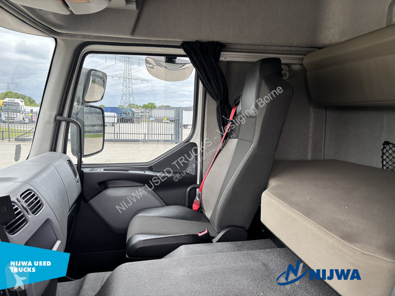 شاحنة Renault D WIDE 4x2 Schuifzeil + Laadklep 0KG