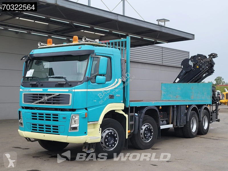شاحنة Volvo 400 8X4 HIAB 211 EP-5 HIDUO Kran...