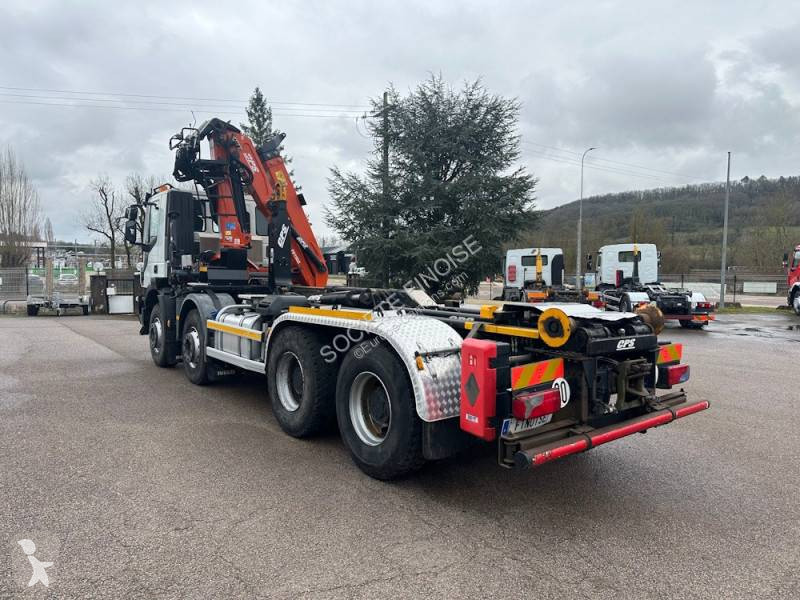 شاحنة Iveco