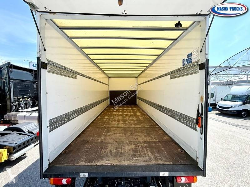 شاحنة Iveco