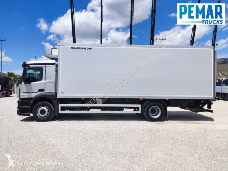 Mercedes  truck