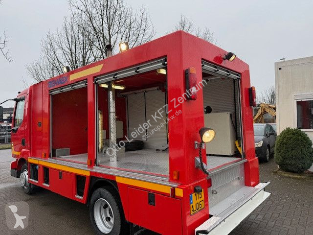 Vrachtwagen Renault M 180  STROM AEGAT  220 V