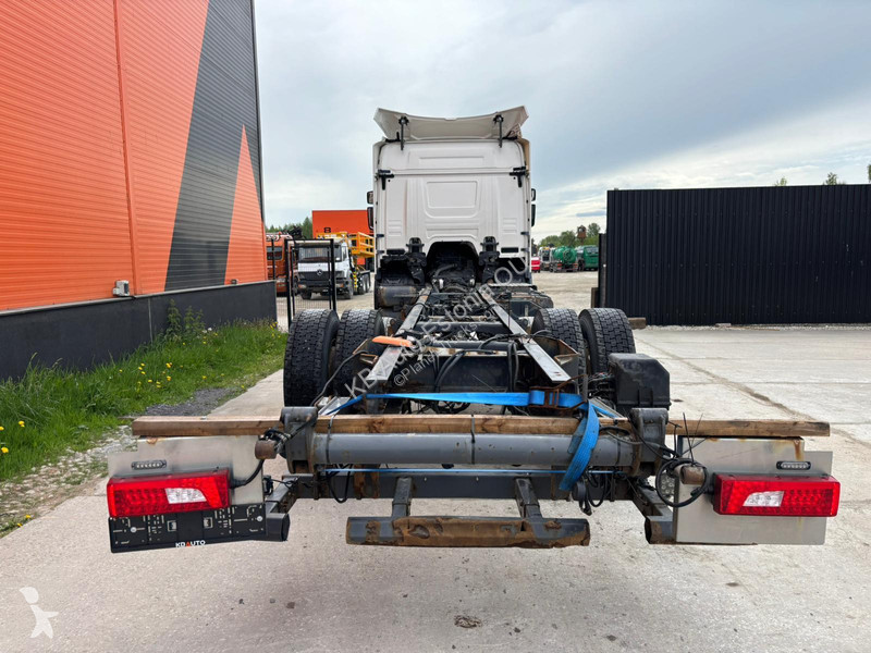 شاحنة Scania P410 4x4+2 HYDRAUICS / FRONT AXE 9T