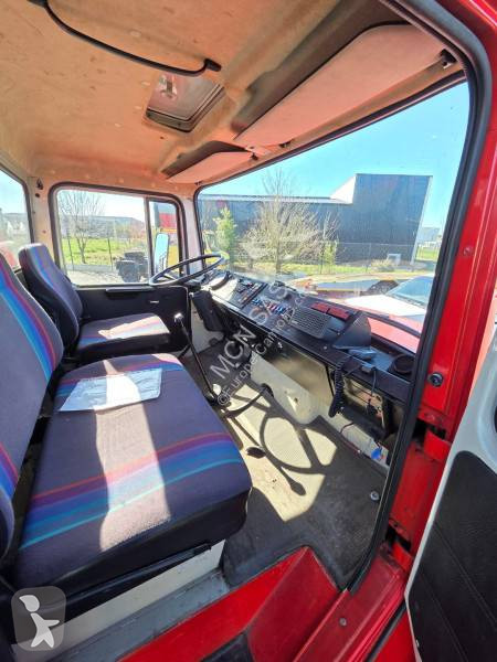 شاحنة Iveco 120-16