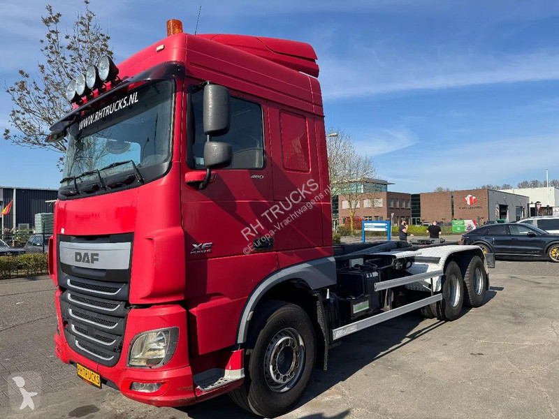 شاحنة DAF 6X2 EURO 6 VDL HOOK 20T