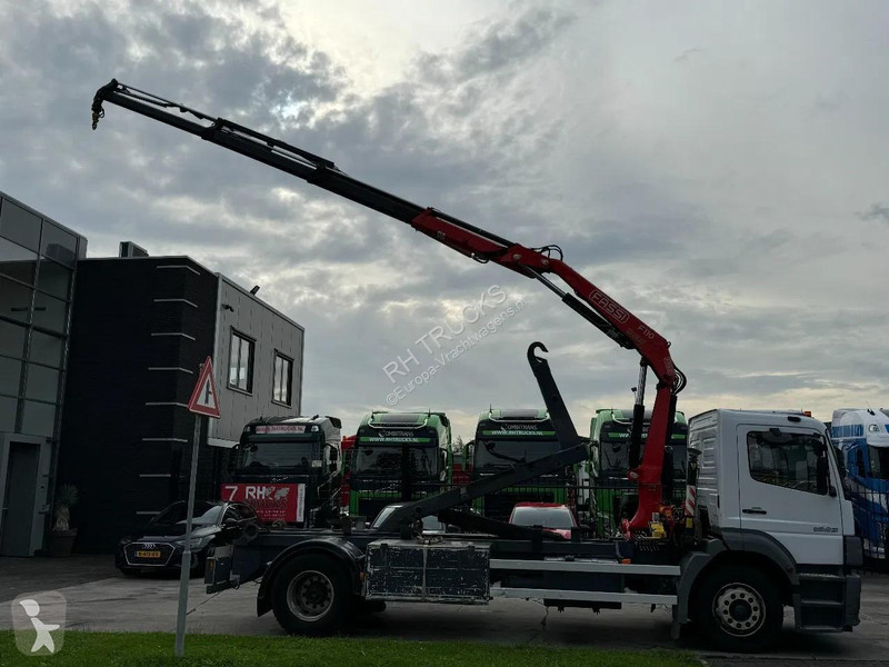 شاحنة Mercedes 1923 + 2011 FASSI F110 + 2011...
