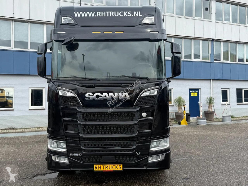 شاحنة Scania R650 V8 6X2 EURO 6 + VD HOOKIFT