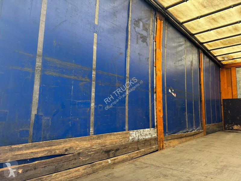 شاحنة Volvo 340 6X2 DHOLLANDIA 2000 KG CURTAINS