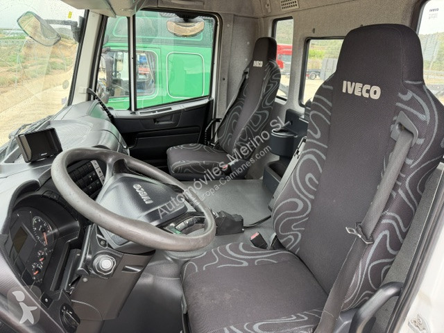 Kamion Iveco TRAKKER AD260T36